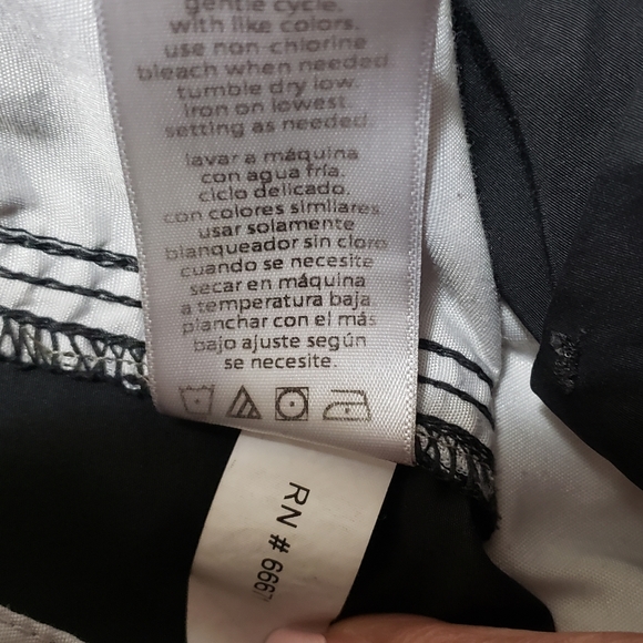 Lee Dungarees Shorts - Picture 10 of 10